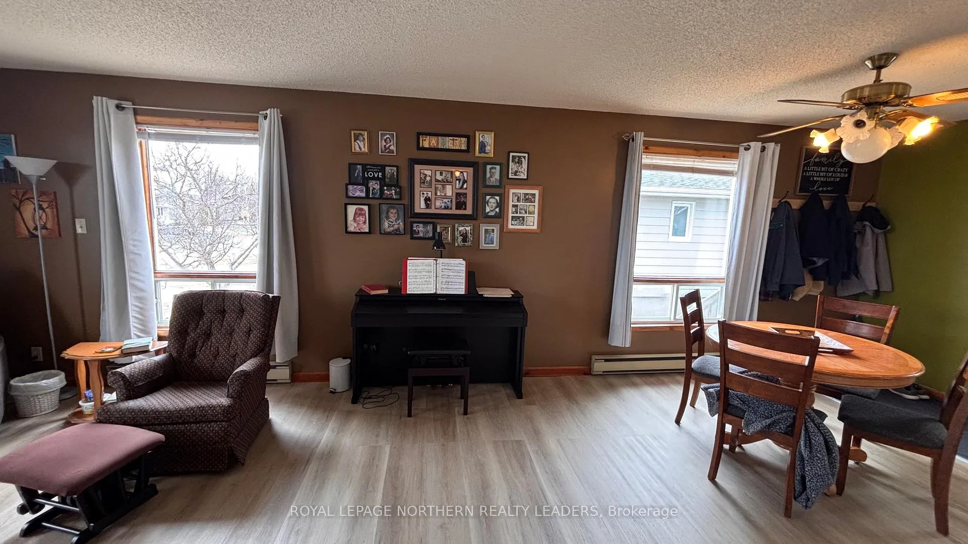 Photo 18 of 33 Eighteenth Avenue, Cochrane — HOMEH