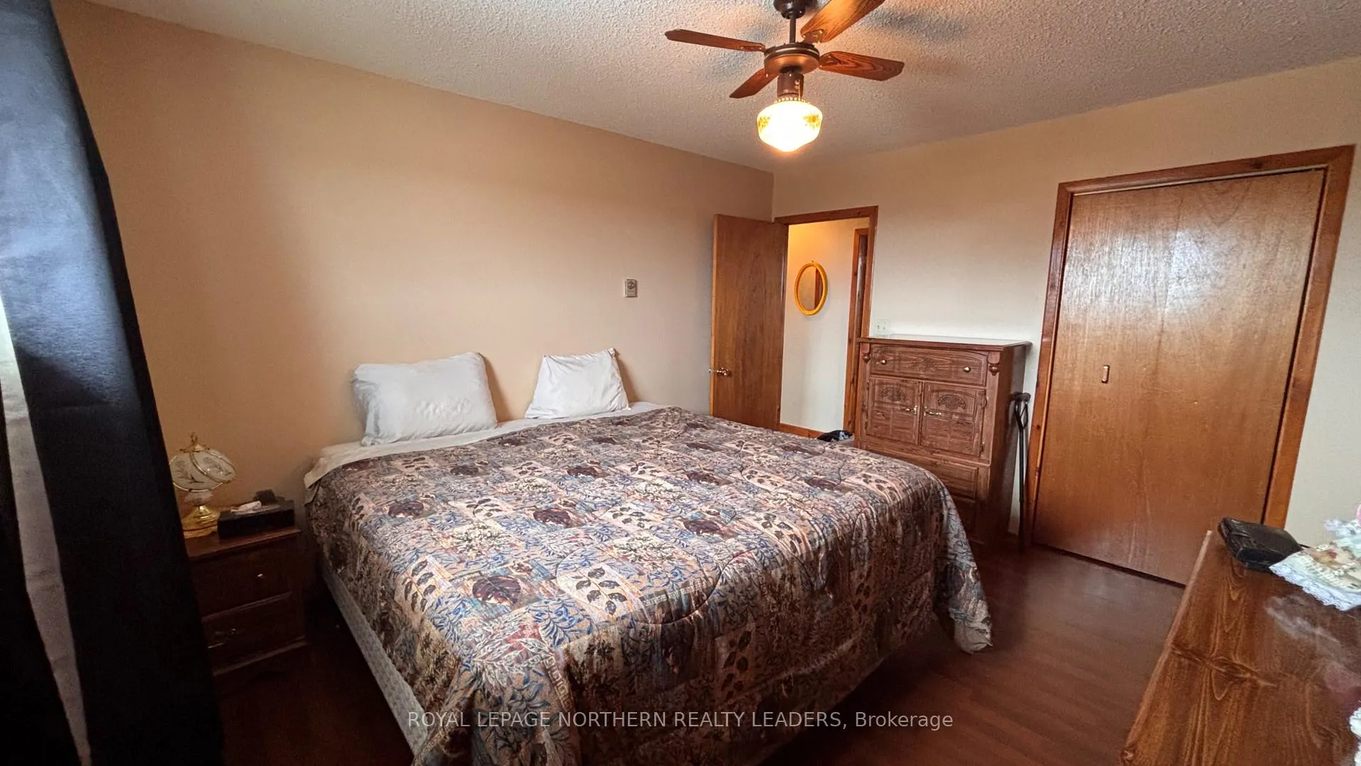 Photo 20 of 33 Eighteenth Avenue, Cochrane — HOMEH