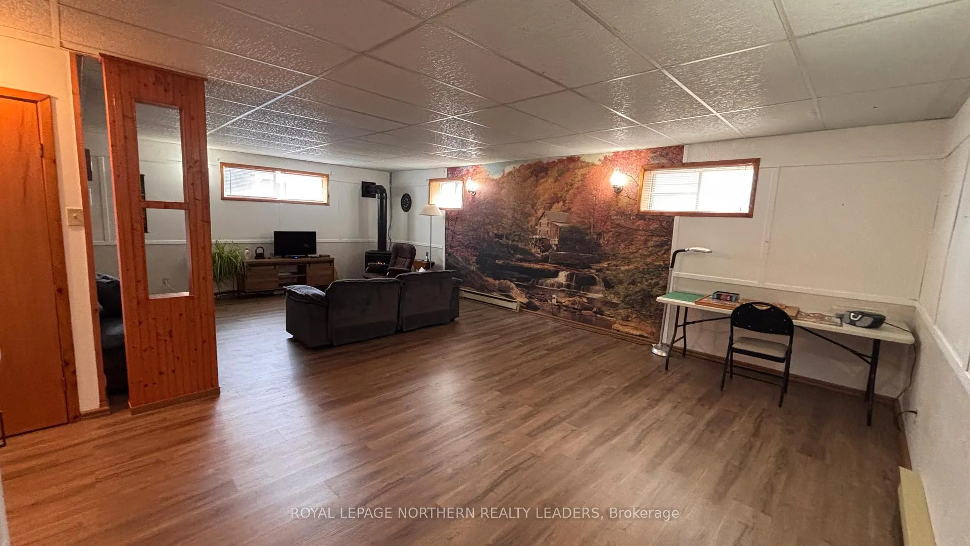 Photo 35 of 33 Eighteenth Avenue, Cochrane — HOMEH