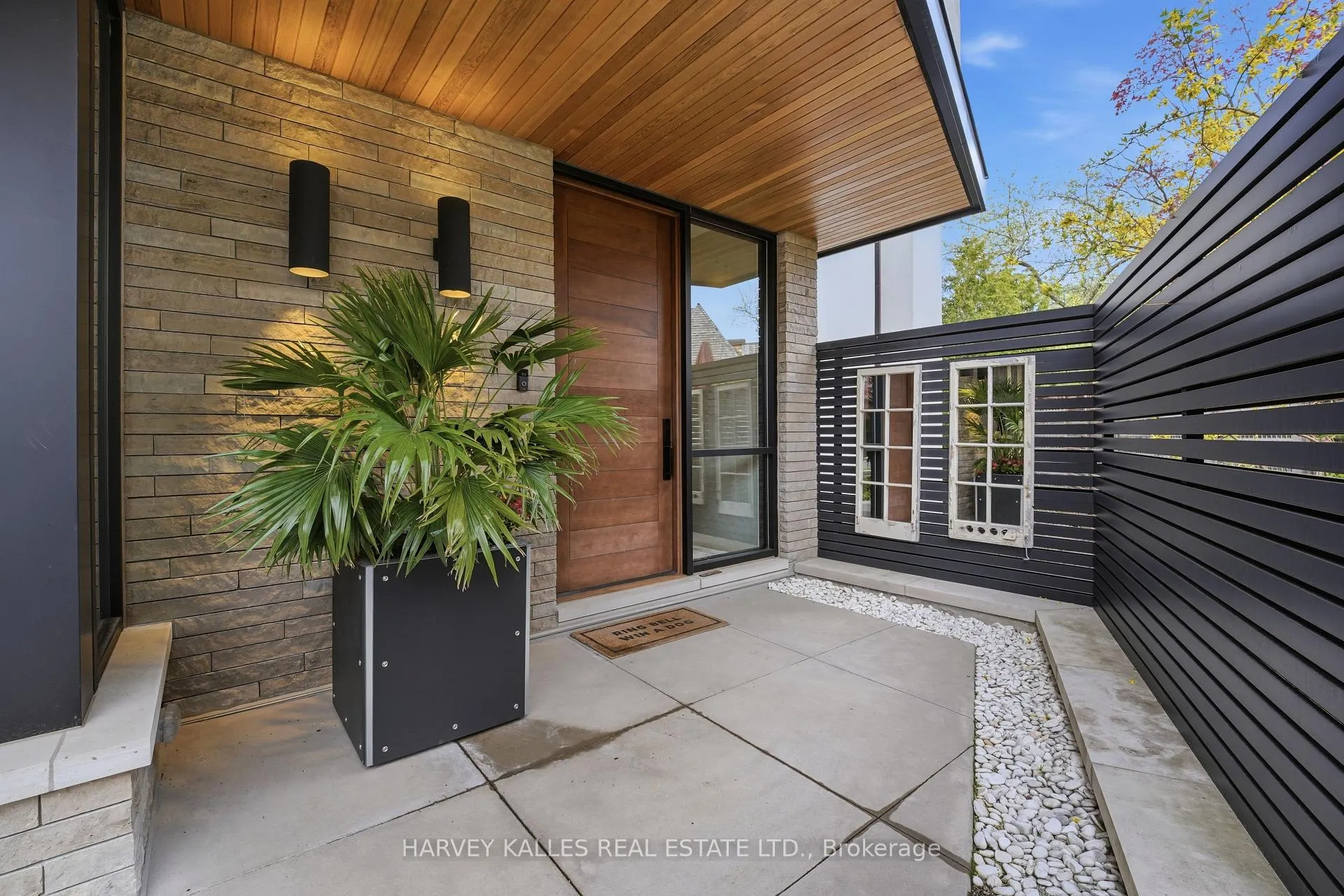 Photo 3 of 43 Hillholm Road, Toronto, Forest Hill South — HOMEH