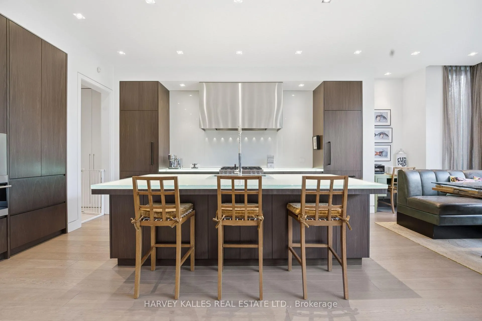 Photo 11 of 43 Hillholm Road, Toronto, Forest Hill South — HOMEH
