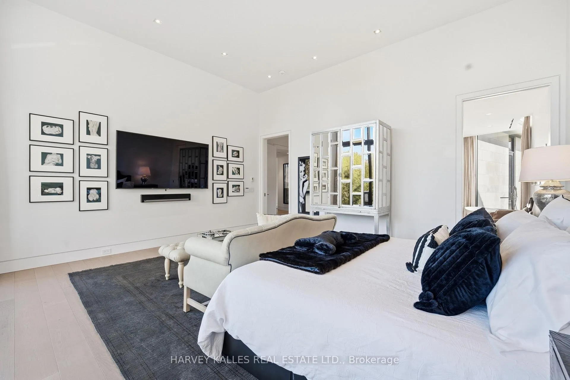 Photo 19 of 43 Hillholm Road, Toronto, Forest Hill South — HOMEH