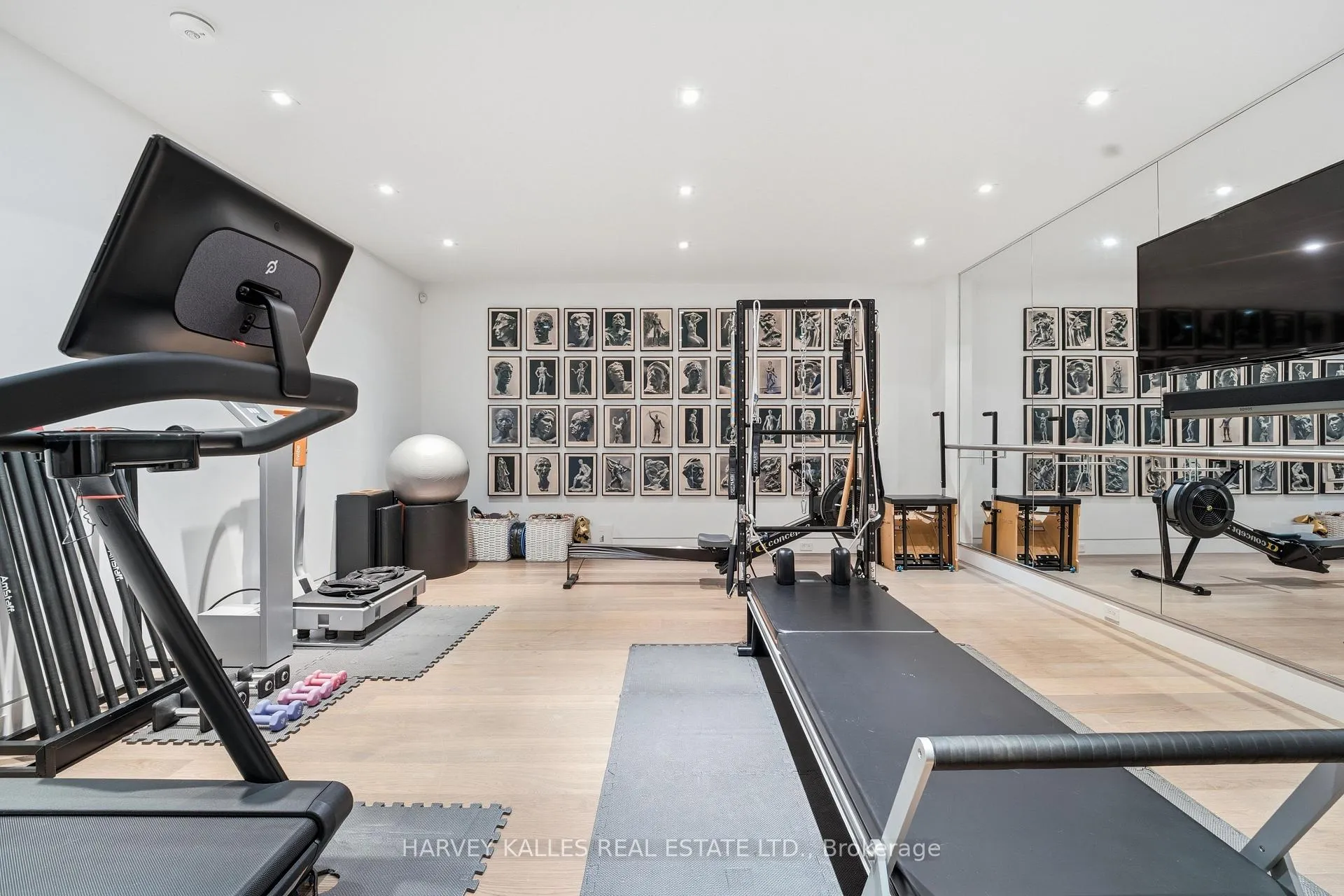 Photo 33 of 43 Hillholm Road, Toronto, Forest Hill South — HOMEH