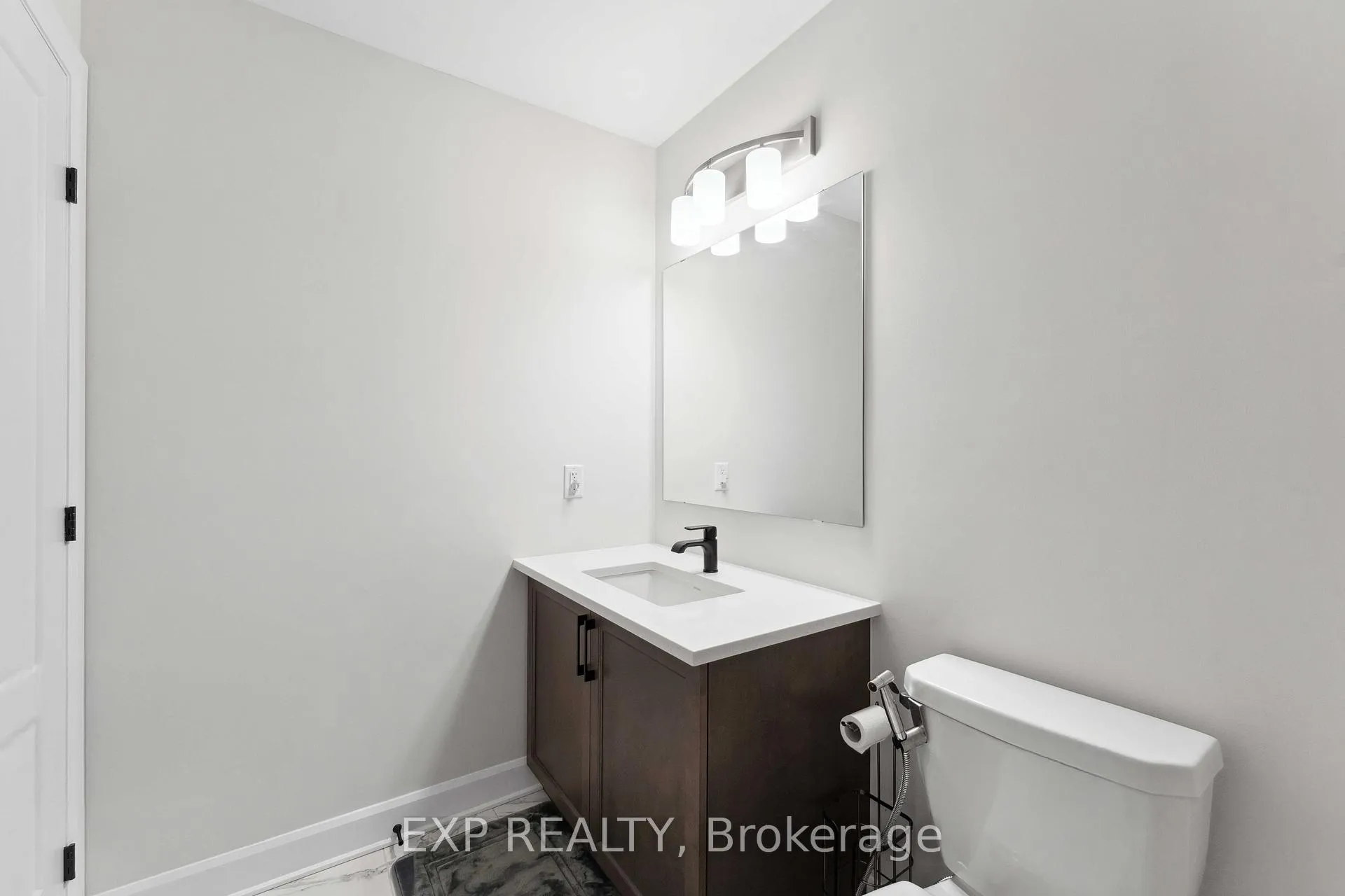 Photo 3 of 934 Clarkia Street, Ottawa, Blossom Park/Kemp Park/Findlay Creek — HOMEH