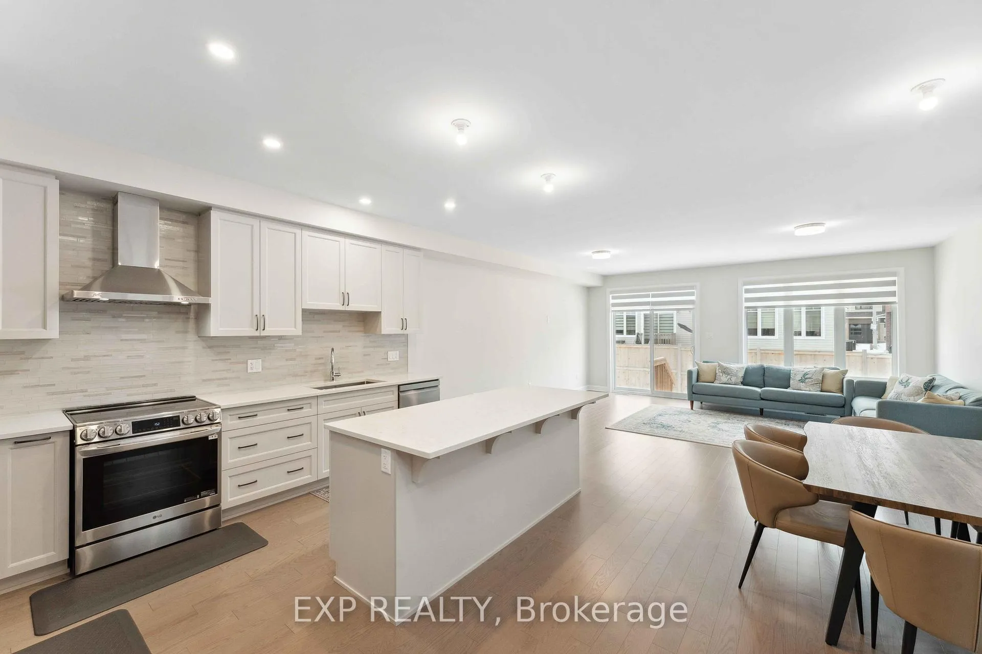 Photo 31 of 934 Clarkia Street, Ottawa, Blossom Park/Kemp Park/Findlay Creek — HOMEH