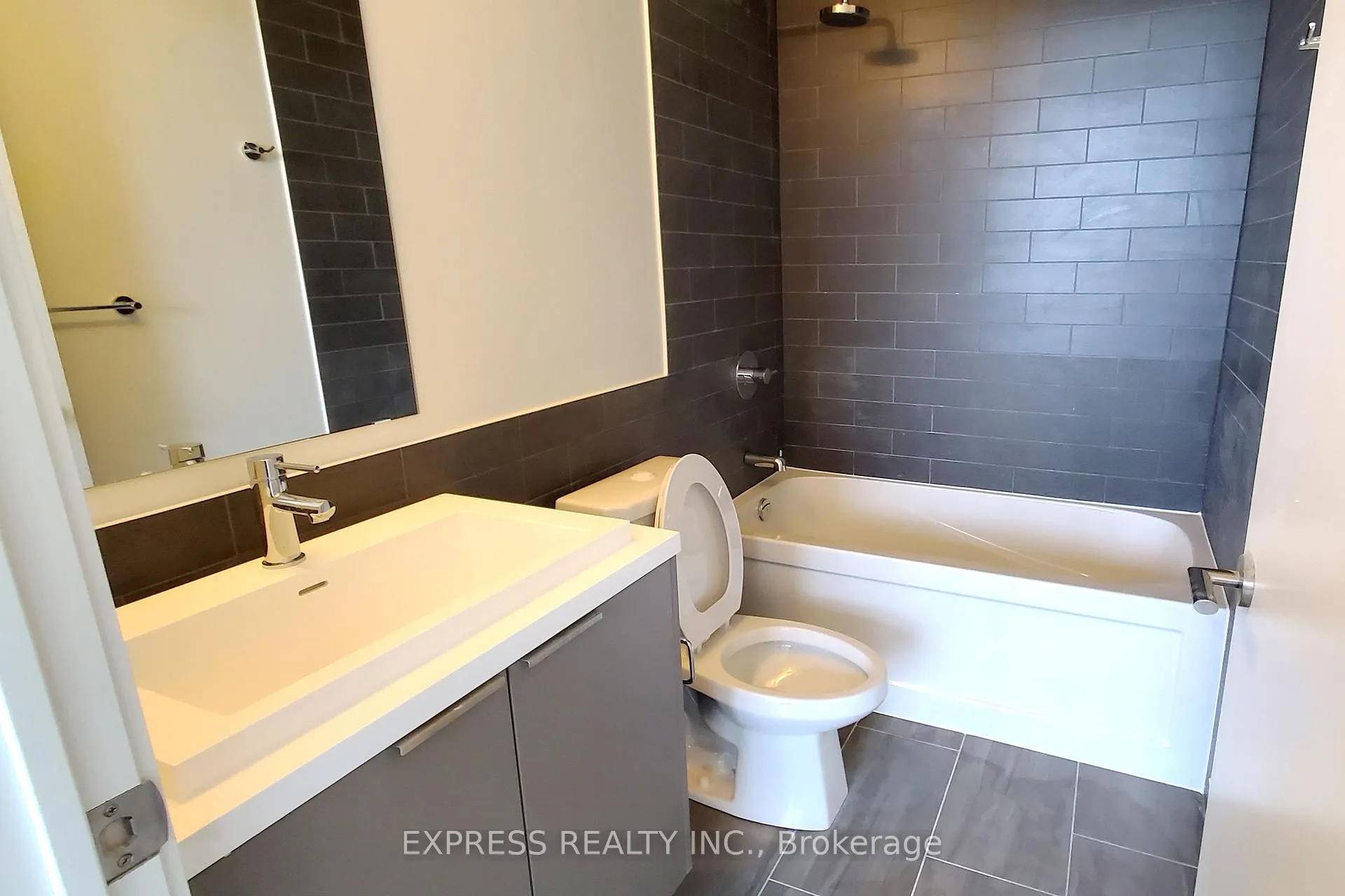 Photo 13 of Unit 401, 6 Sonic Way, Toronto, Flemingdon Park — HOMEH