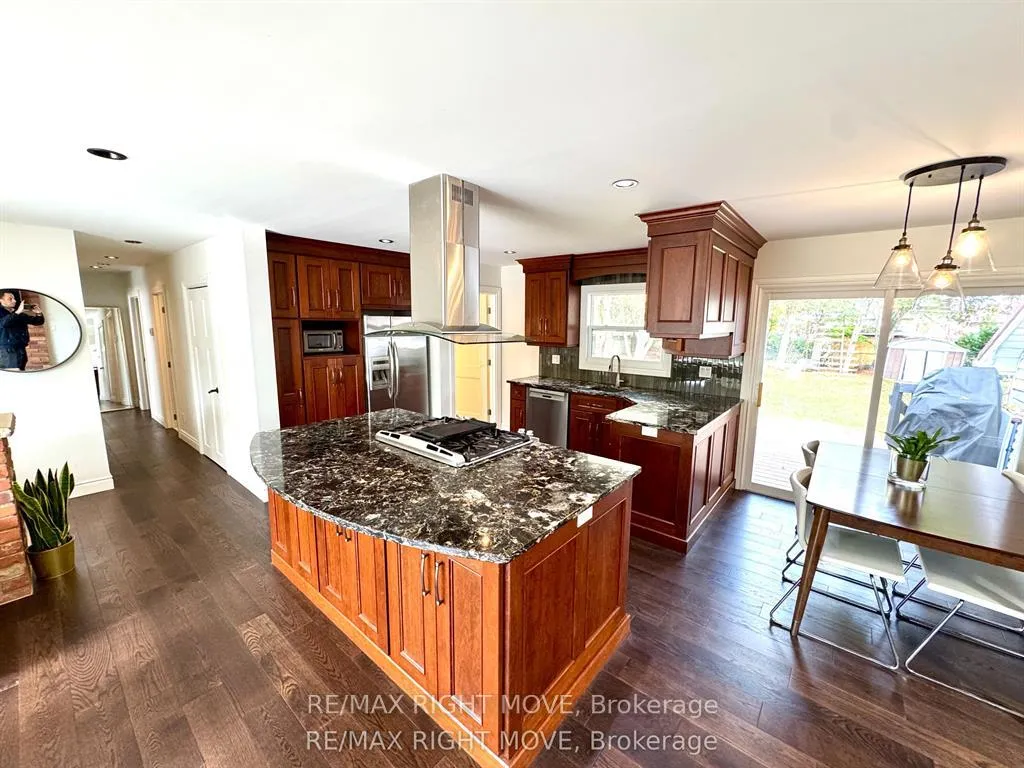 Photo 12 of 234 Oak Street, Clearview, Stayner — HOMEH
