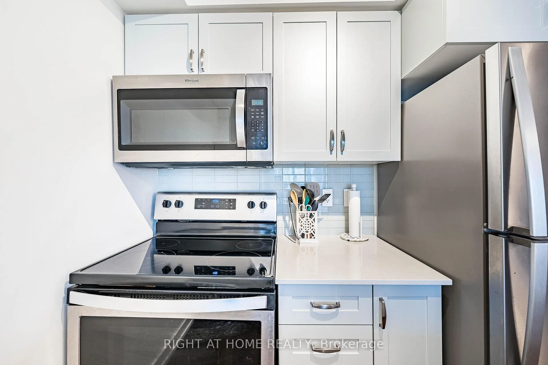 Photo 15 of Unit 512, 8 Trent Avenue, Toronto, East End-Danforth — HOMEH