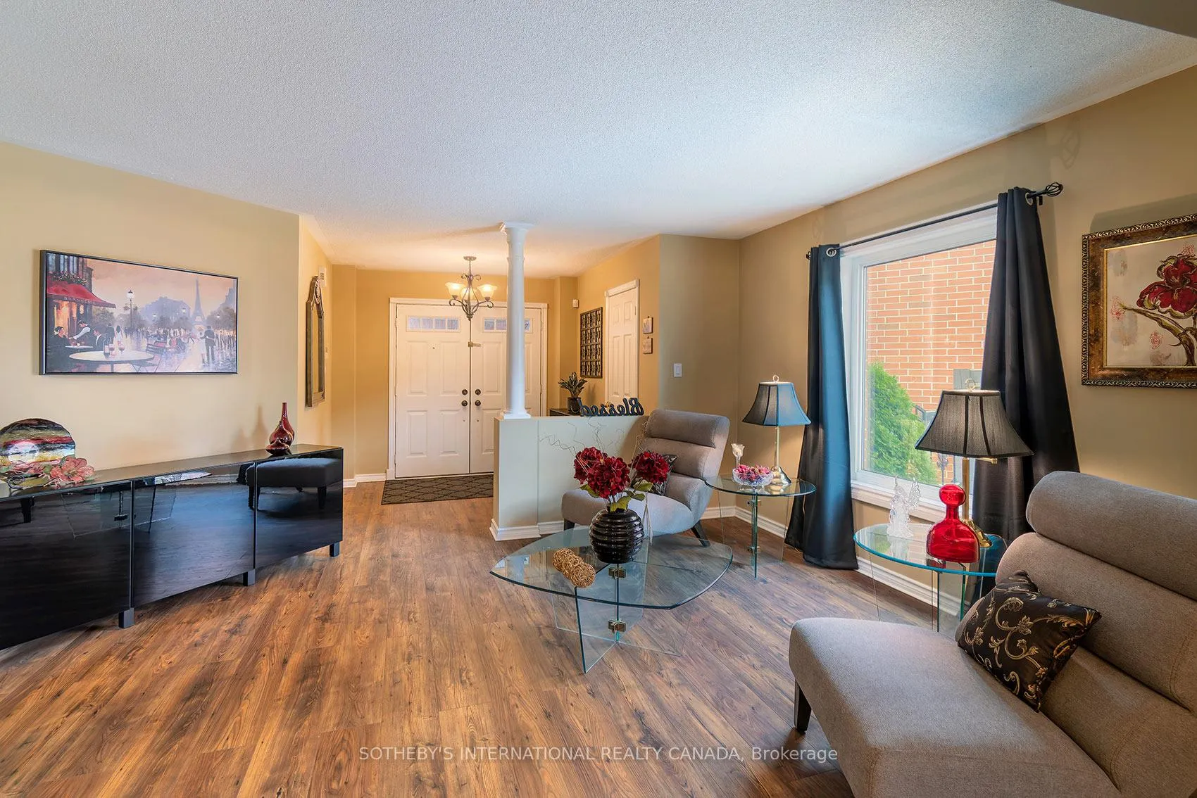 Photo 14 of 52 Monteith Crescent, Vaughan, Maple — HOMEH
