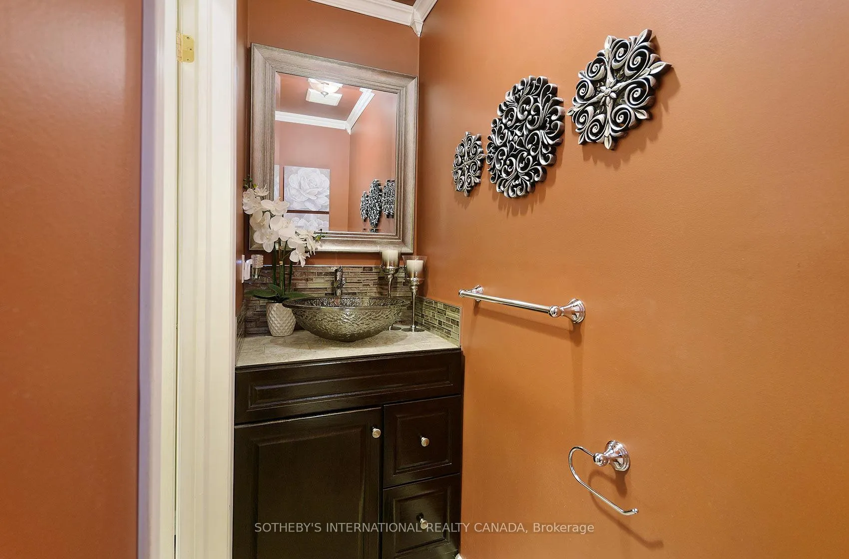 Photo 18 of 52 Monteith Crescent, Vaughan, Maple — HOMEH