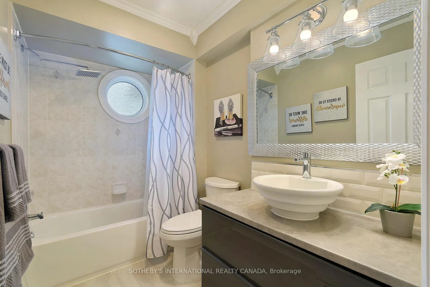 Photo 35 of 52 Monteith Crescent, Vaughan, Maple — HOMEH