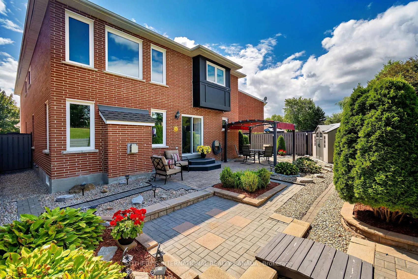 Photo 44 of 52 Monteith Crescent, Vaughan, Maple — HOMEH