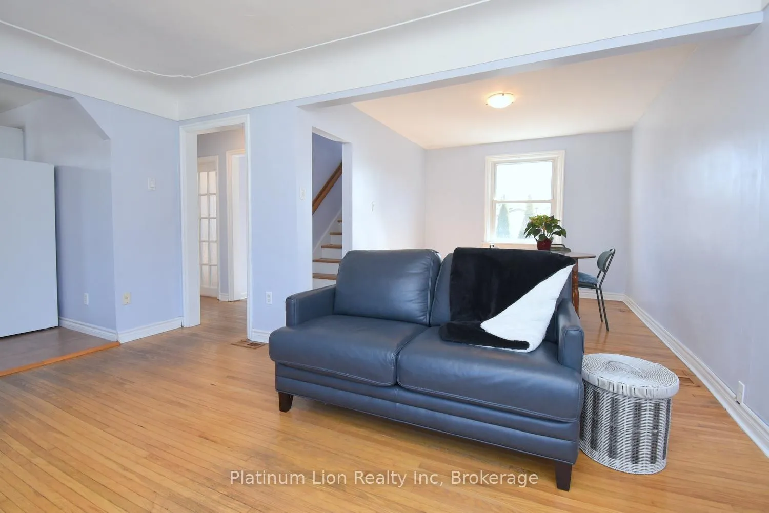 Photo 9 of 7 Cairns Avenue, Hamilton, Dundas — HOMEH