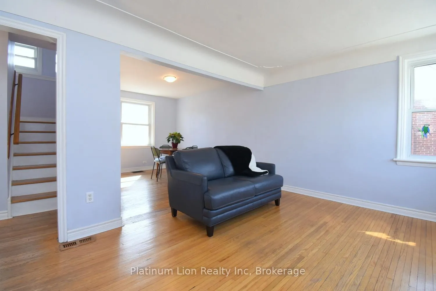 Photo 12 of 7 Cairns Avenue, Hamilton, Dundas — HOMEH
