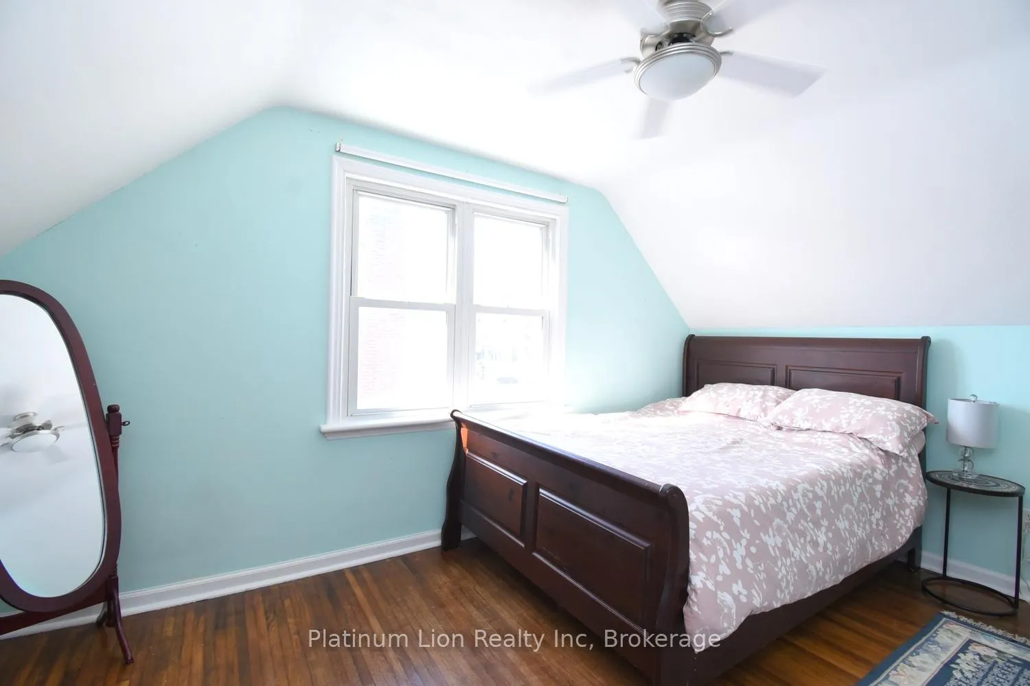 Photo 25 of 7 Cairns Avenue, Hamilton, Dundas — HOMEH