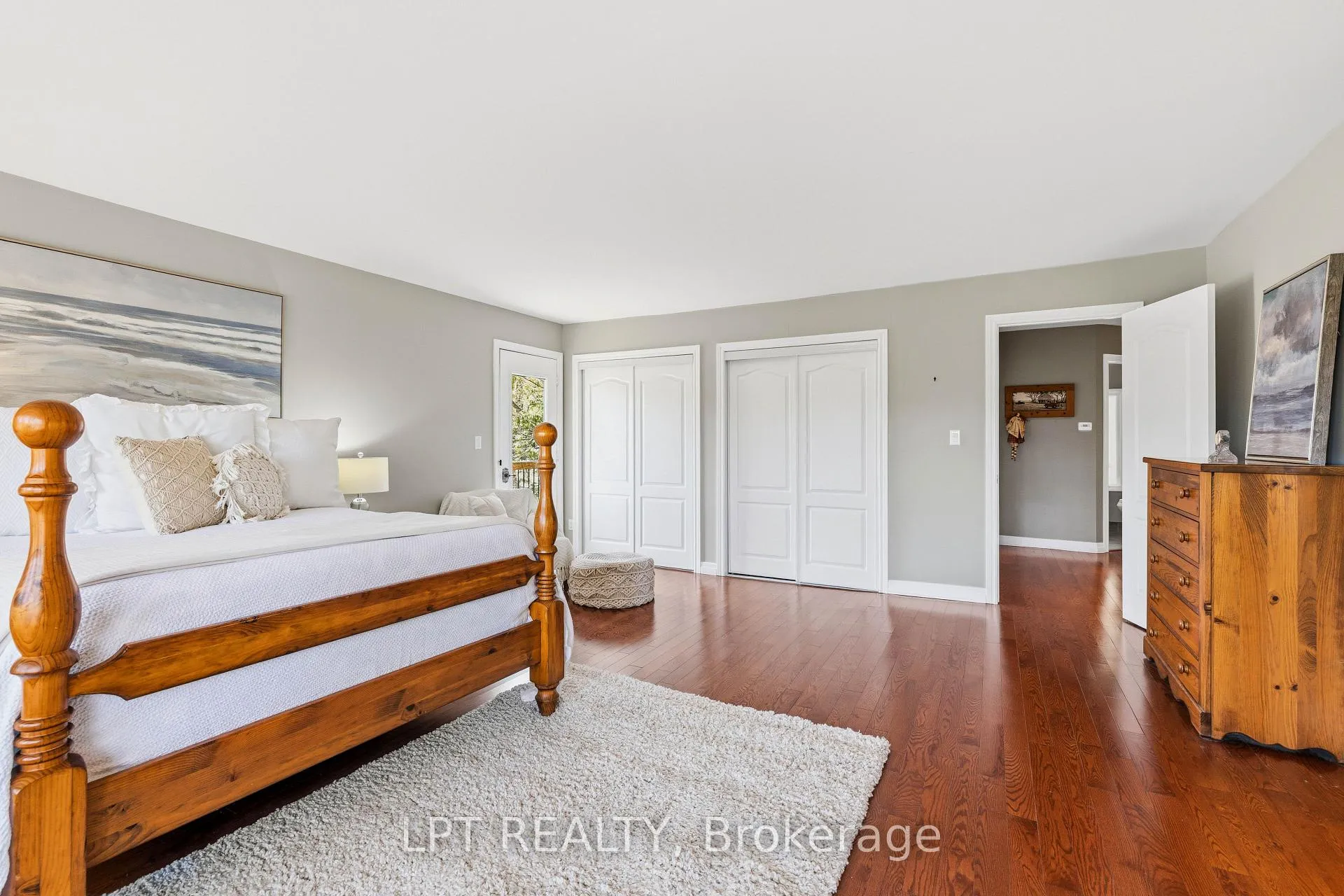 Photo 24 of 125 Sibbald Crescent, Georgina, Sutton & Jackson's Point — HOMEH