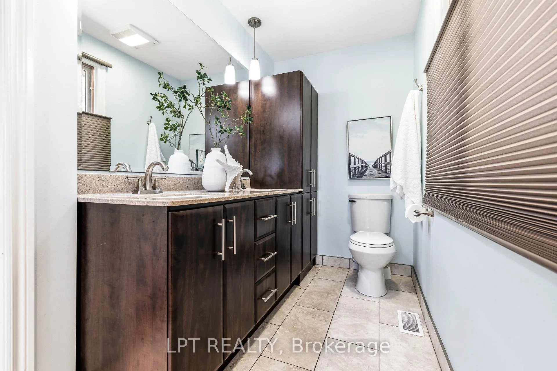 Photo 25 of 125 Sibbald Crescent, Georgina, Sutton & Jackson's Point — HOMEH