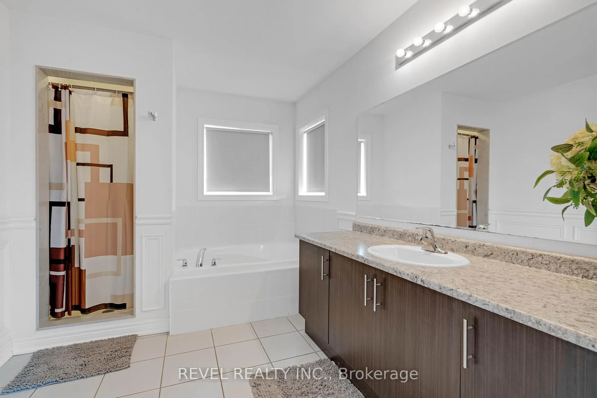 Photo 15 of 89 Mccurdy Drive, New Tecumseth, Tottenham — HOMEH