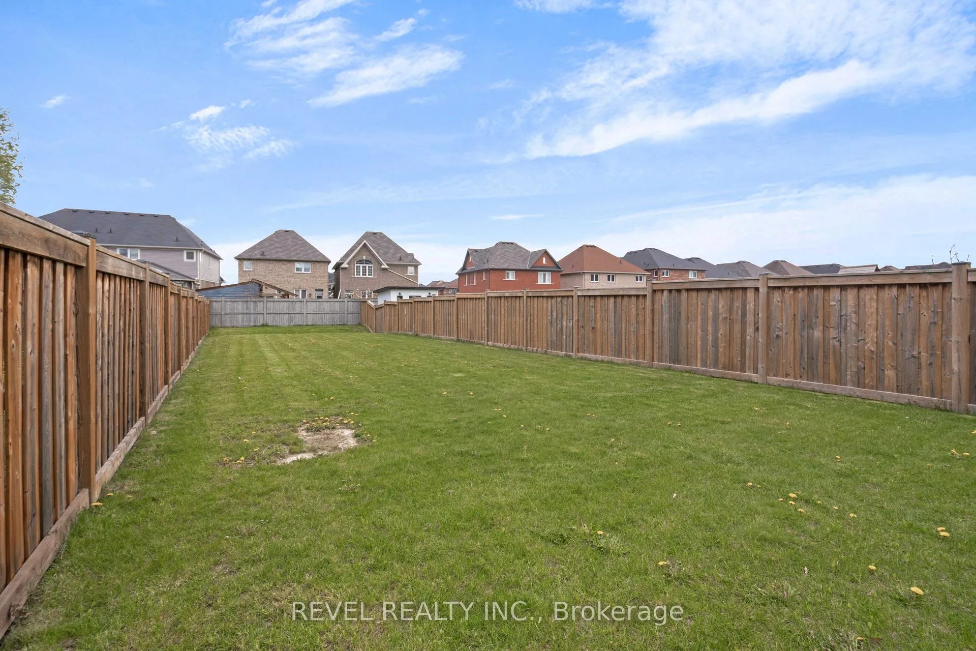 Photo 24 of 89 Mccurdy Drive, New Tecumseth, Tottenham — HOMEH