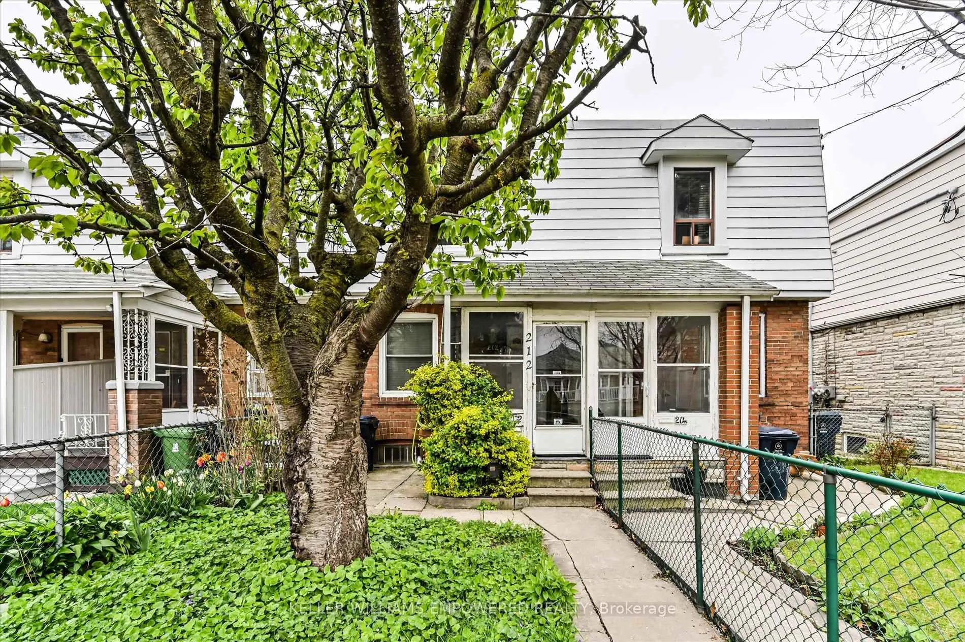 Photo 1 of 212 Silverthorn Avenue, Toronto, Weston-Pellam Park — HOMEH