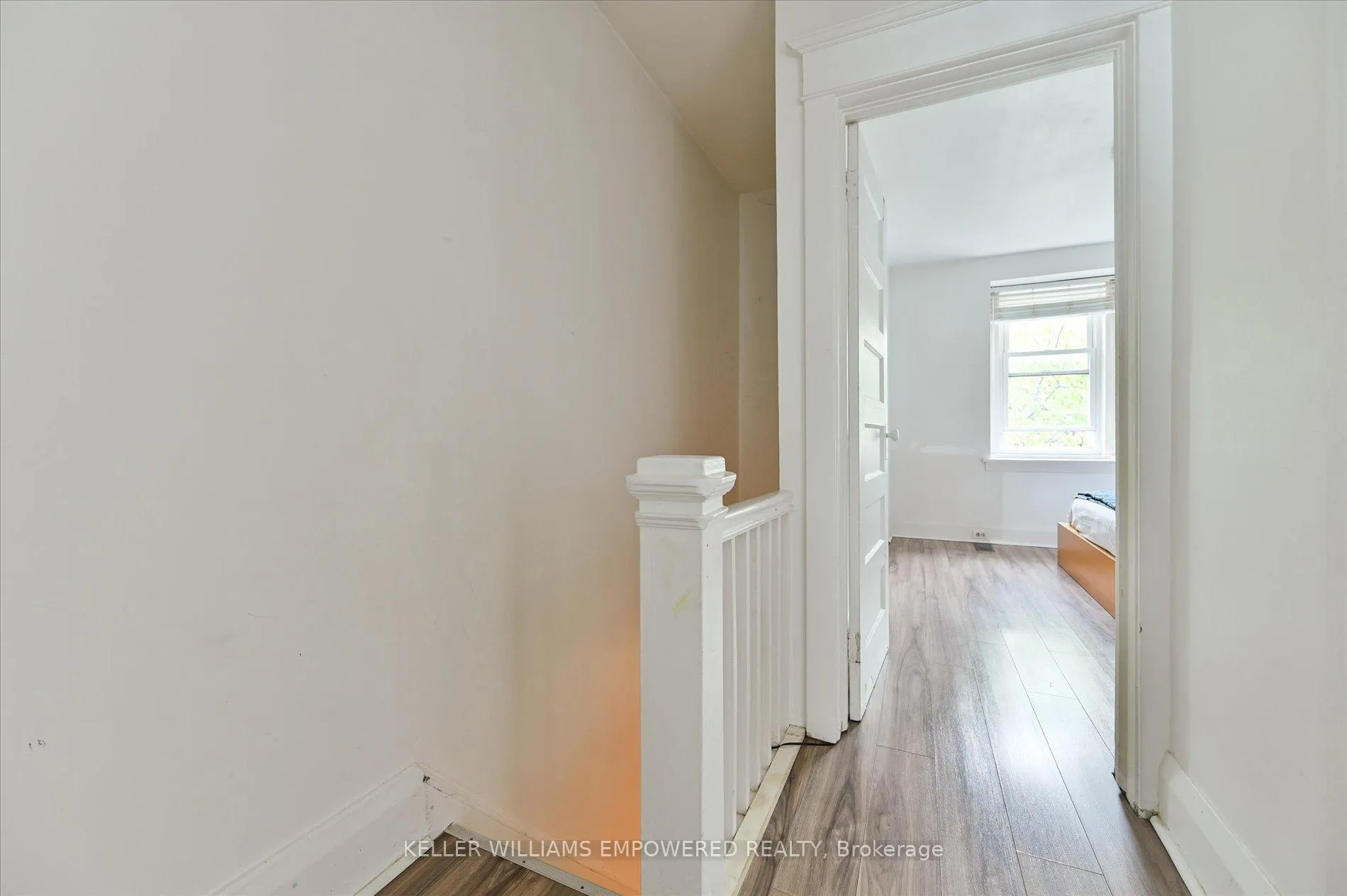 Photo 9 of 212 Silverthorn Avenue, Toronto, Weston-Pellam Park — HOMEH