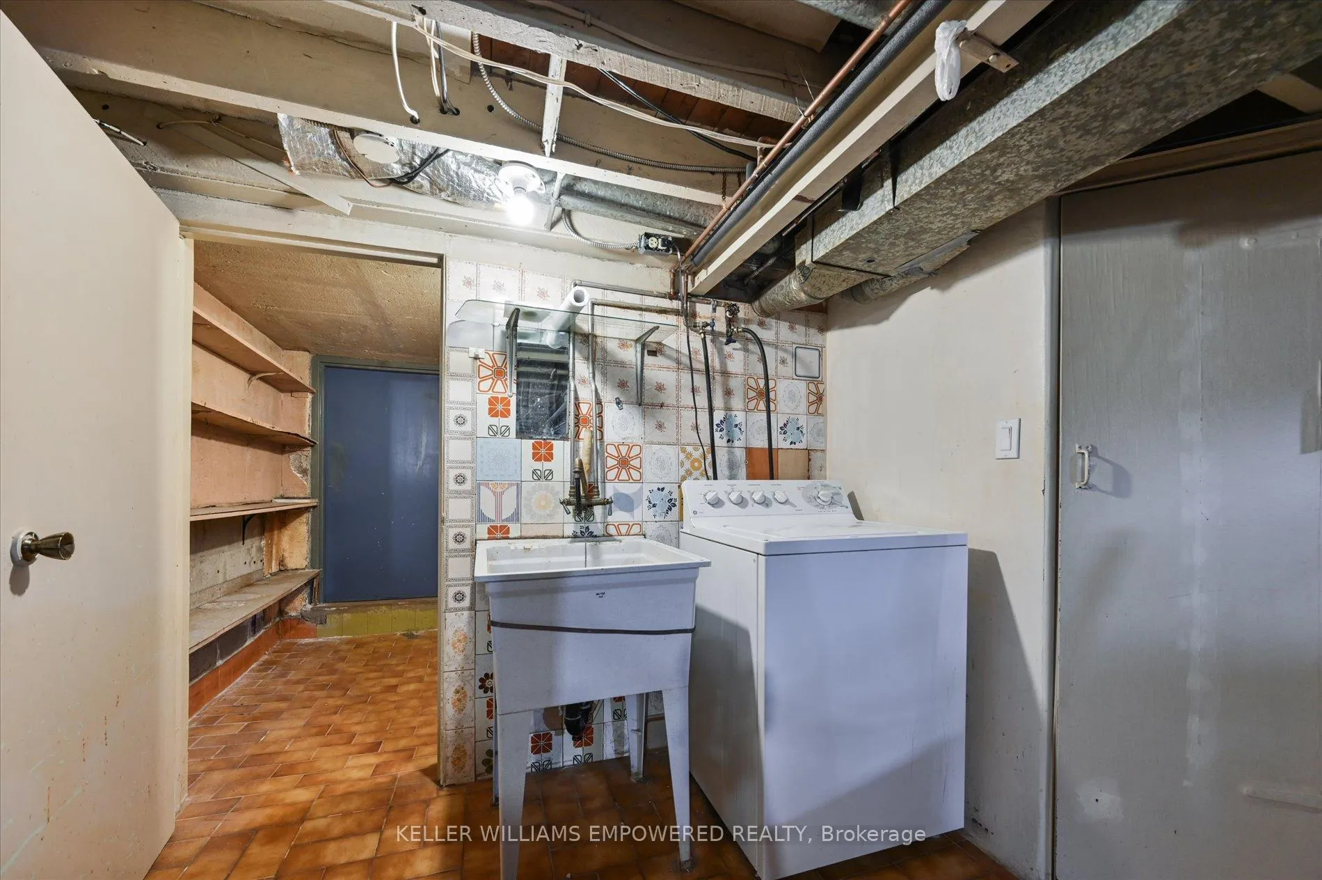 Photo 16 of 212 Silverthorn Avenue, Toronto, Weston-Pellam Park — HOMEH