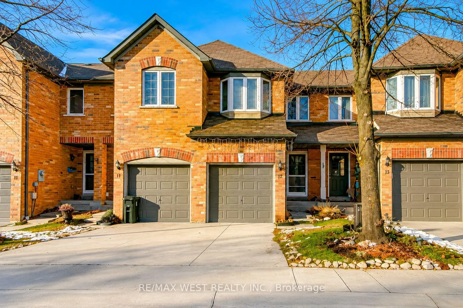 Photo 1 of Unit 12, 6400 Lawrence Avenue E, Scarborough, Rouge — HOMEH