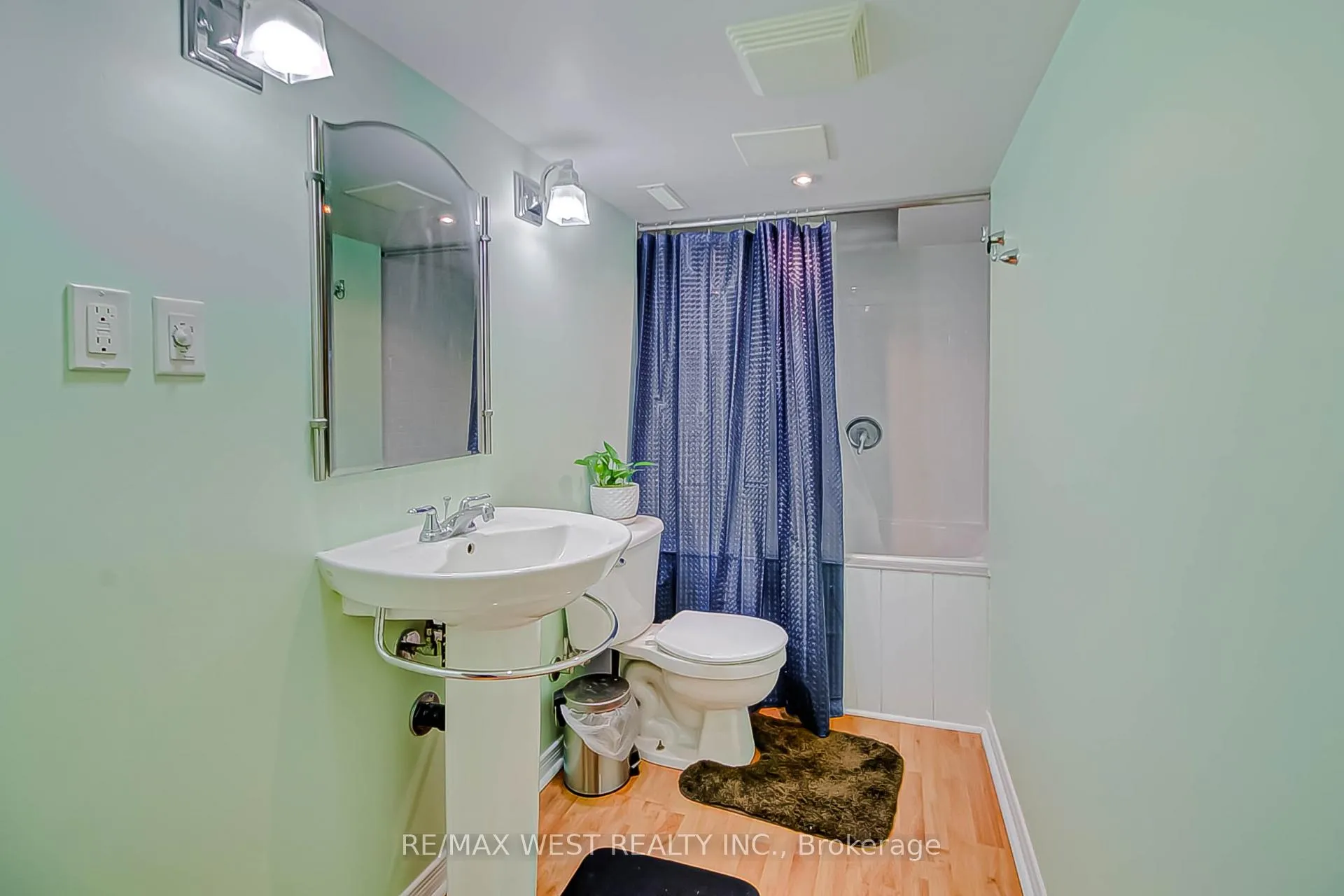 Photo 18 of Unit 12, 6400 Lawrence Avenue E, Scarborough, Rouge — HOMEH