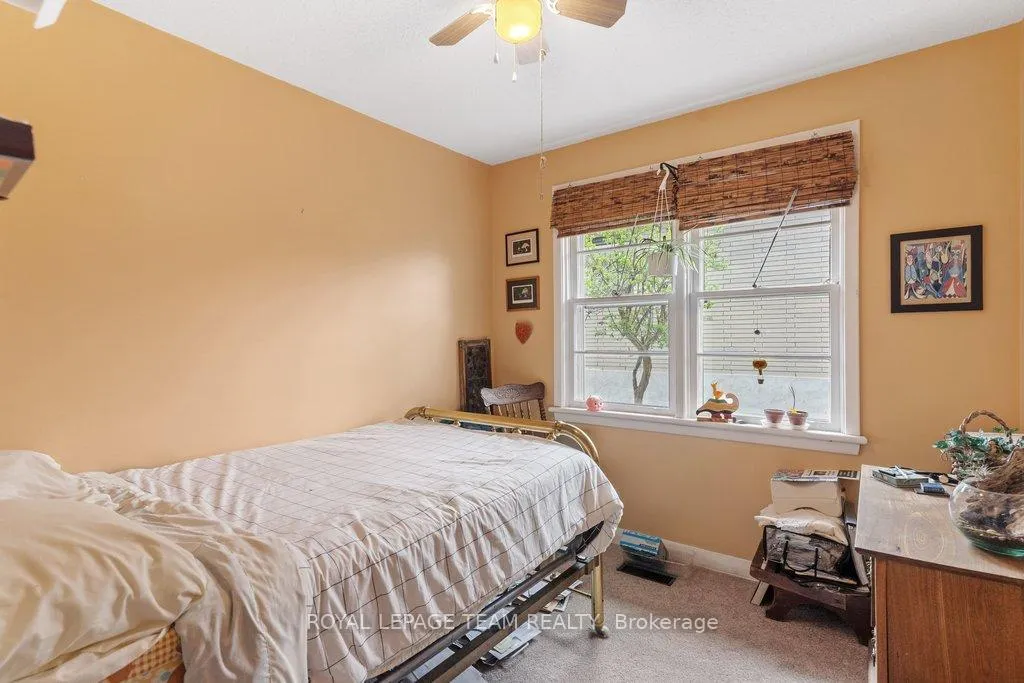 Photo 13 of 684 Wavell Avenue, Ottawa, Laurentianview — HOMEH