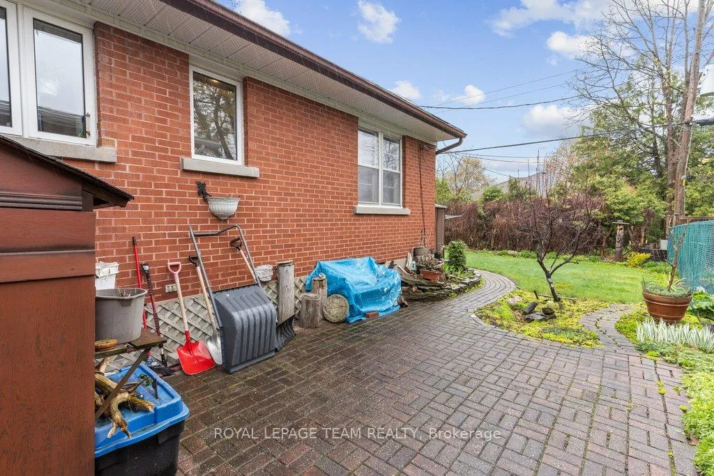 Photo 28 of 684 Wavell Avenue, Ottawa, Laurentianview — HOMEH