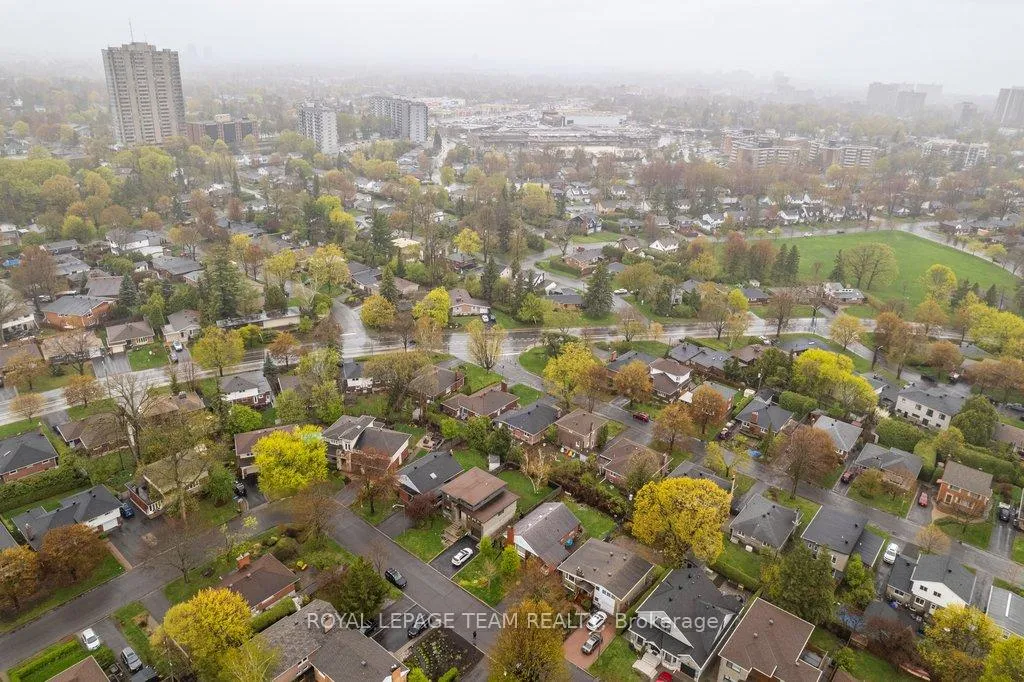 Photo 36 of 684 Wavell Avenue, Ottawa, Laurentianview — HOMEH