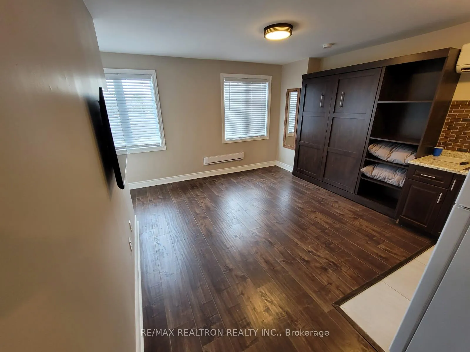 Photo 15 of Unit 1299, 1301 Danforth Avenue, Toronto, Greenwood-Coxwell — HOMEH
