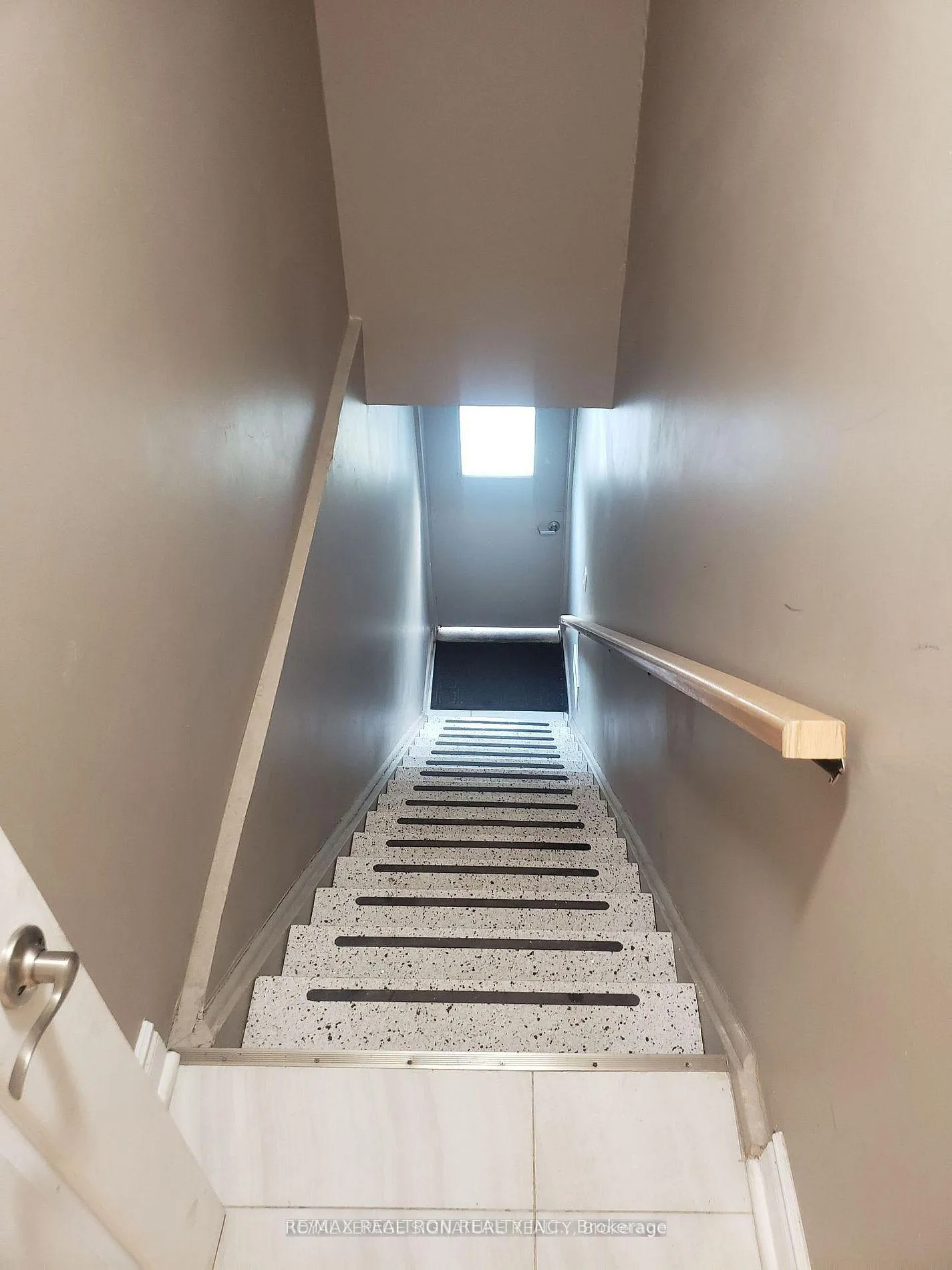 Photo 34 of Unit 1299, 1301 Danforth Avenue, Toronto, Greenwood-Coxwell — HOMEH