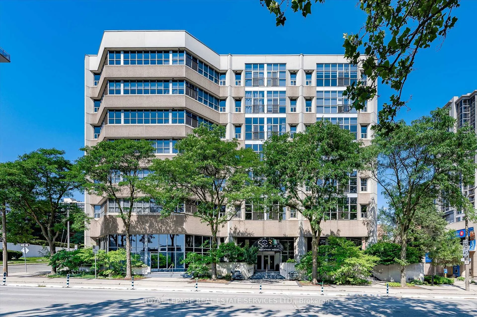 Front of Unit 401, 66 Bay Street S