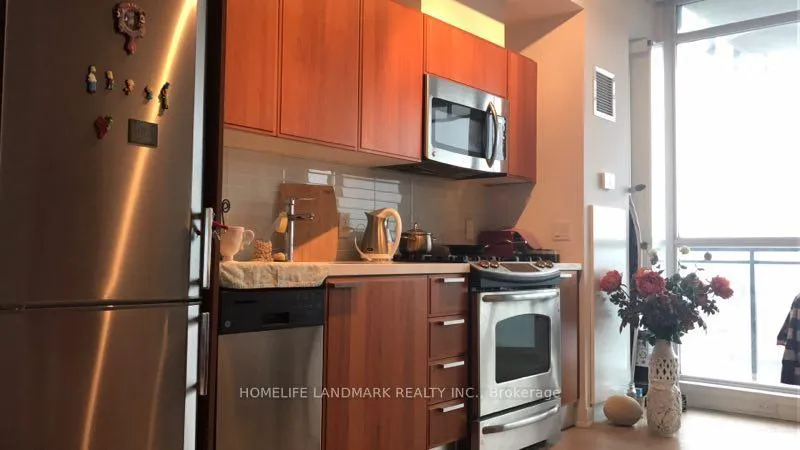 Photo 5 of Unit 1012, 318 King Street E, Toronto, Moss Park — HOMEH