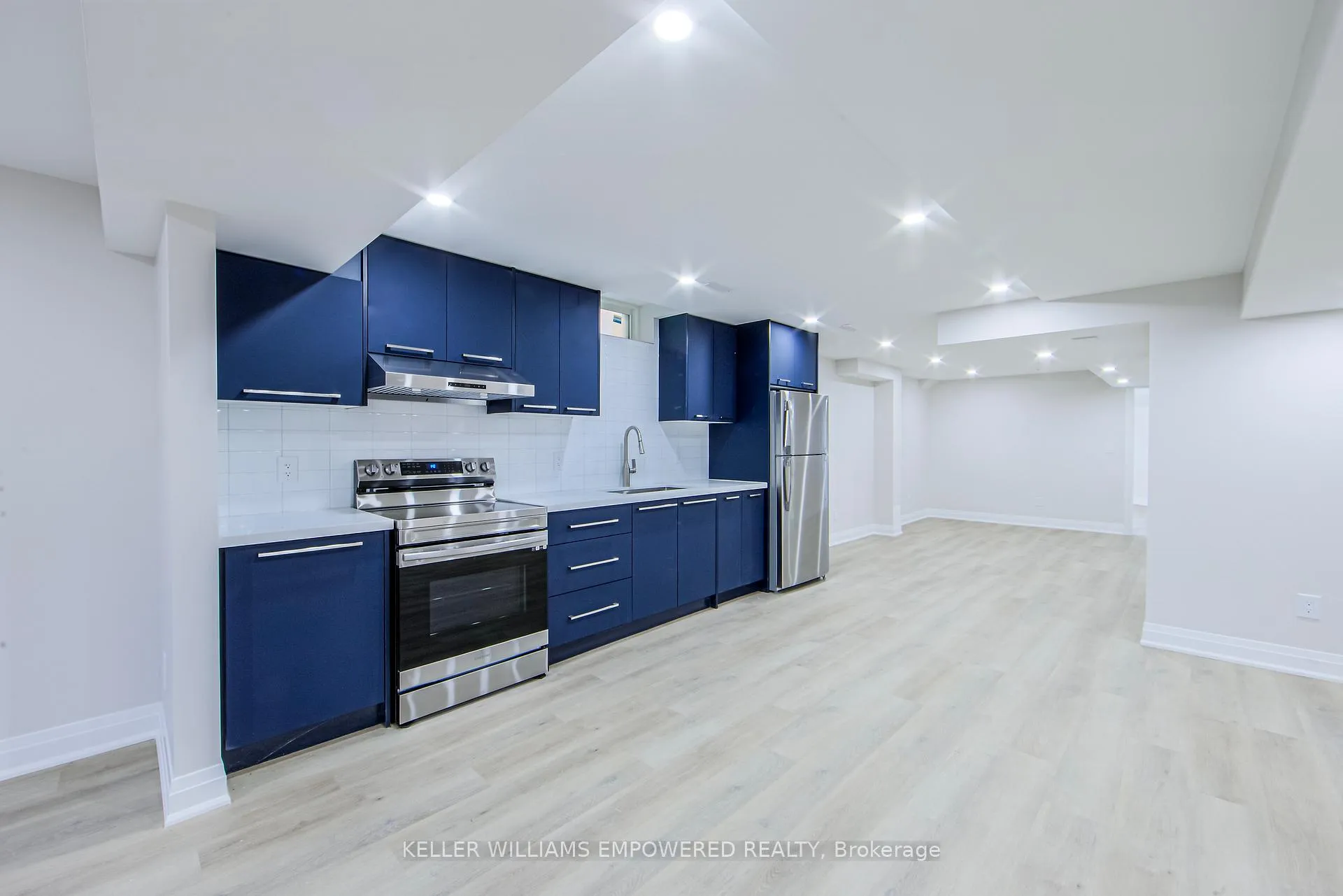 Photo 4 of Unit BASEMENT UNIT, 12 Midvale Heights Lane, Vaughan, Patterson — HOMEH