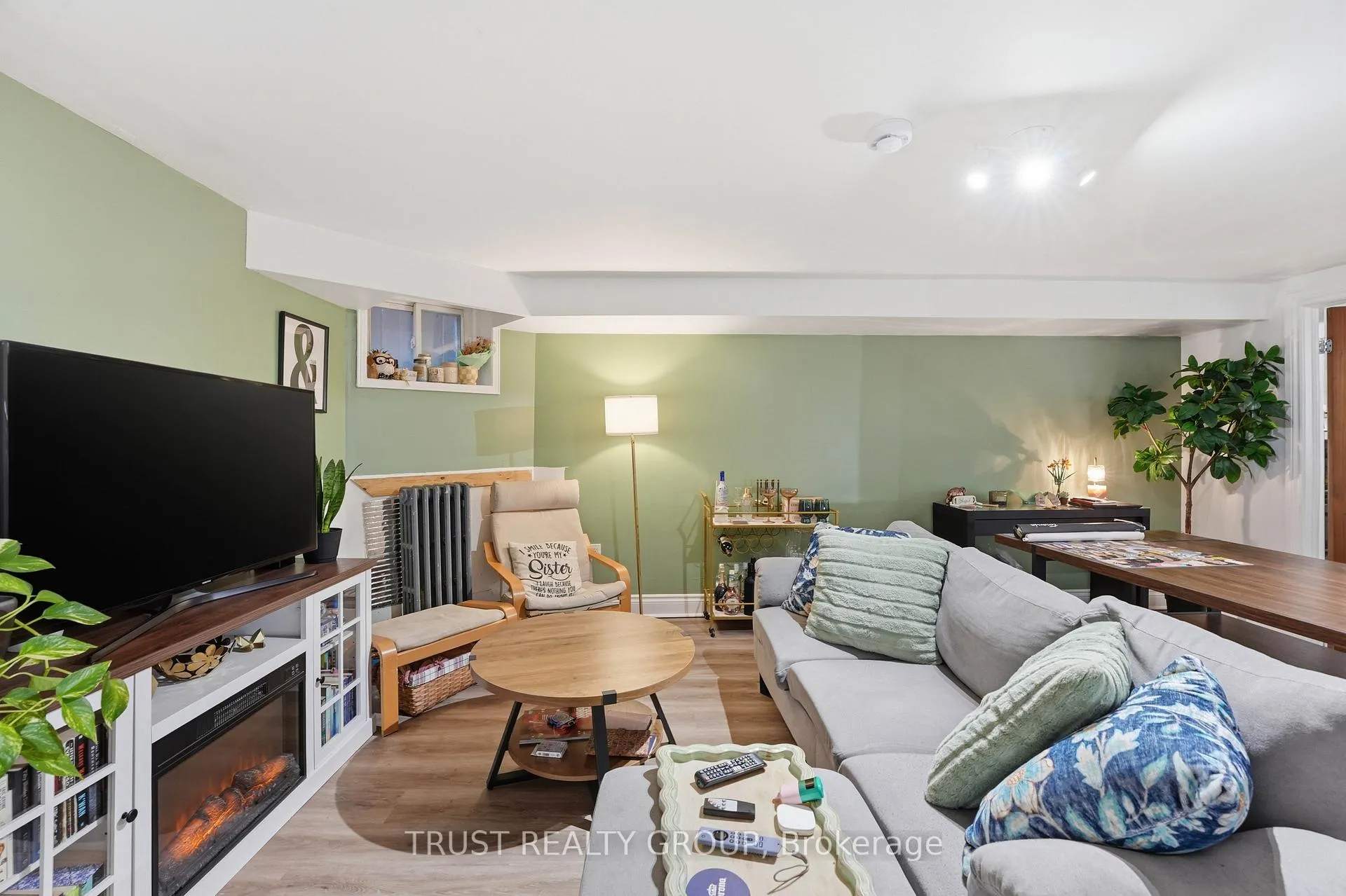 Photo 10 of 134 Close Avenue, Toronto, South Parkdale — HOMEH
