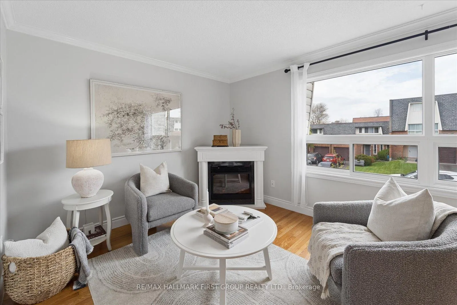 Photo 3 of 120 Deacon Lane, Ajax, South East — HOMEH
