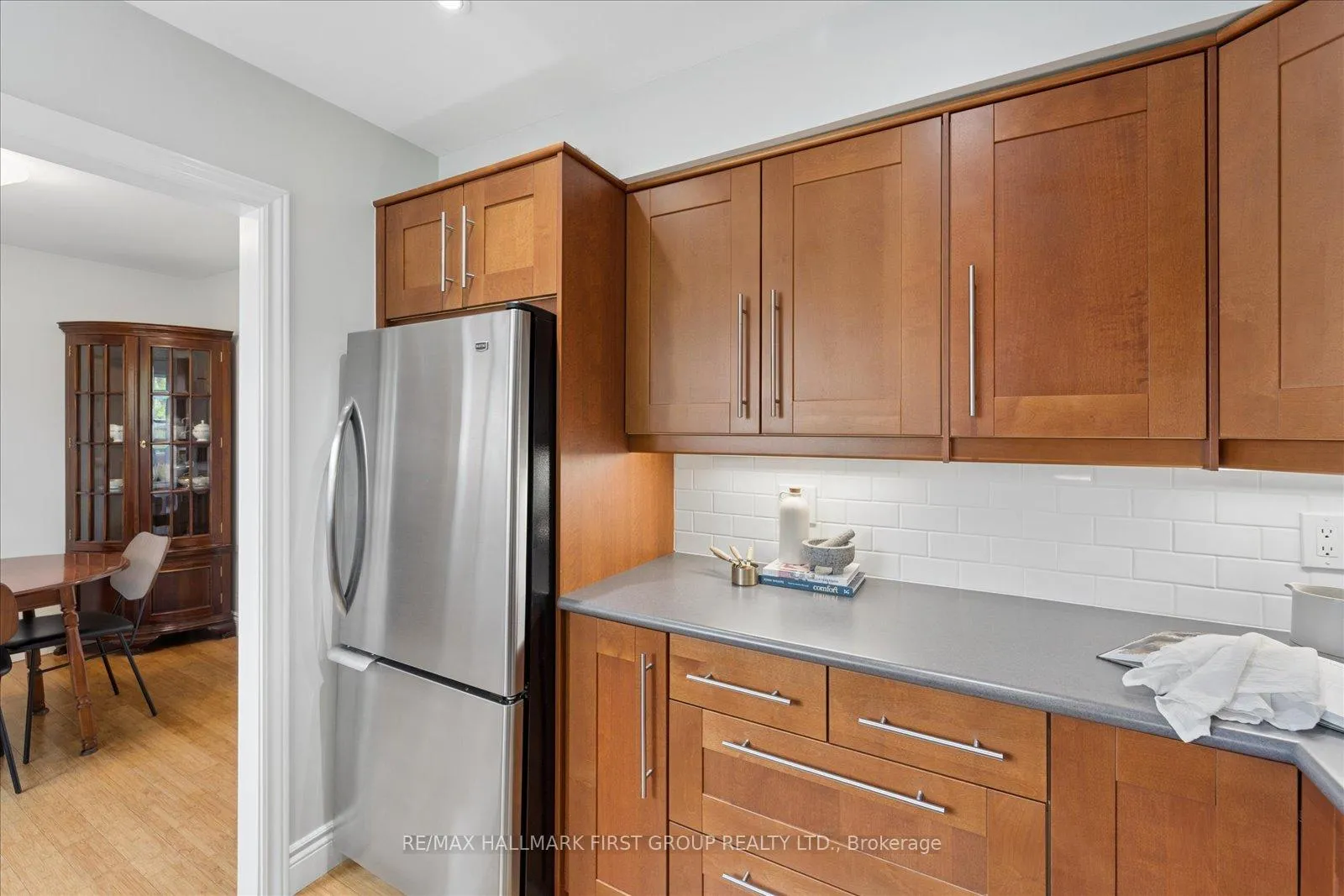 Photo 10 of 120 Deacon Lane, Ajax, South East — HOMEH