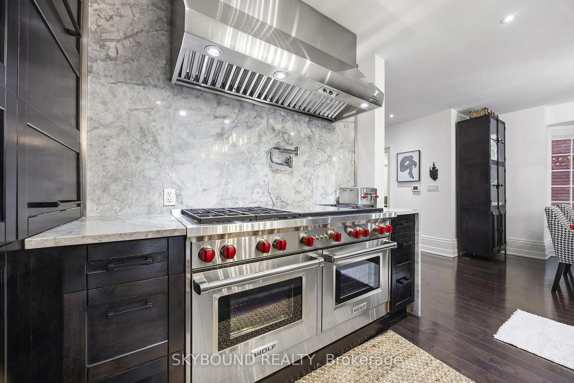 Photo 13 of 20 Fairview Boulevard, Toronto, North Riverdale — HOMEH