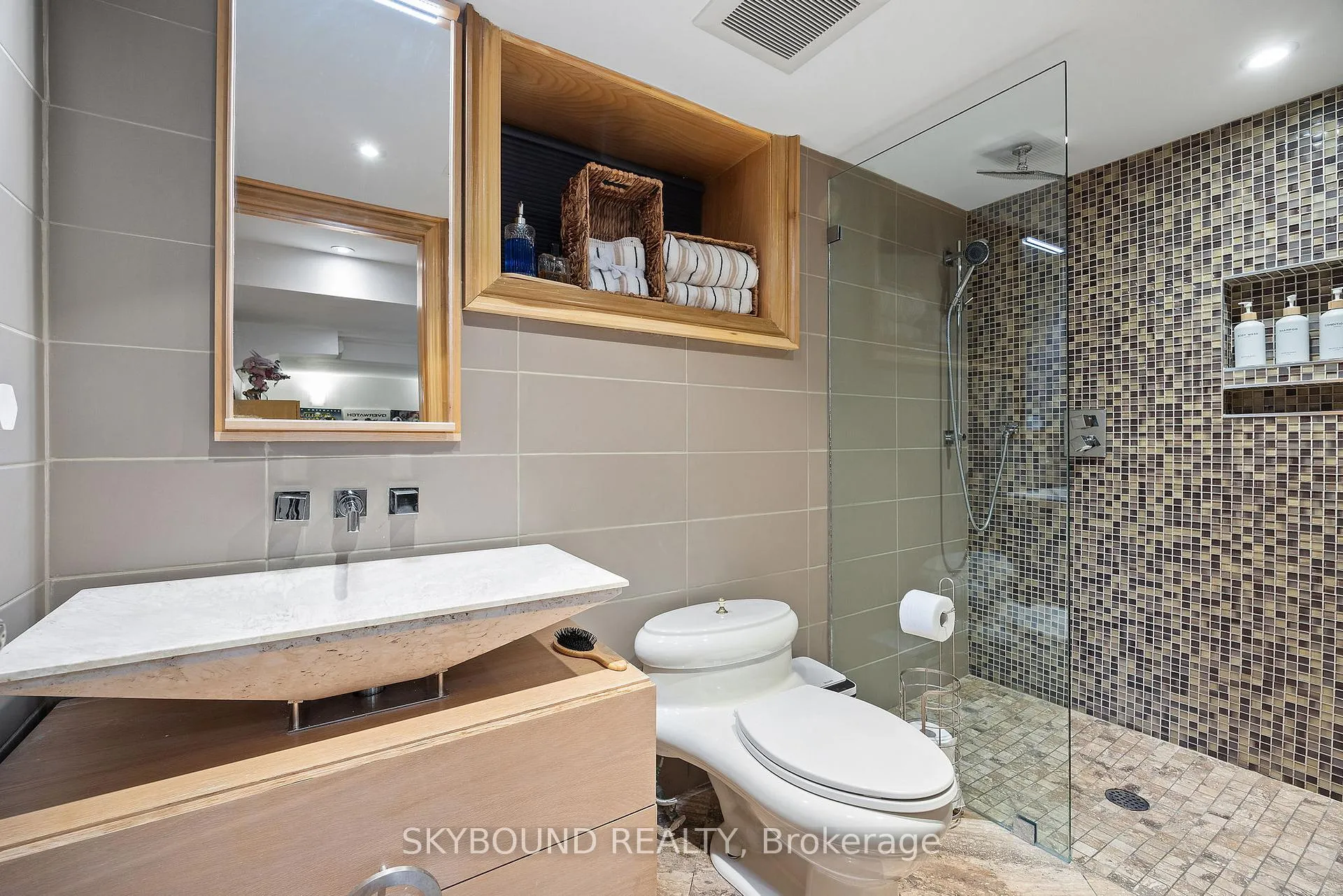 Photo 42 of 20 Fairview Boulevard, Toronto, North Riverdale — HOMEH
