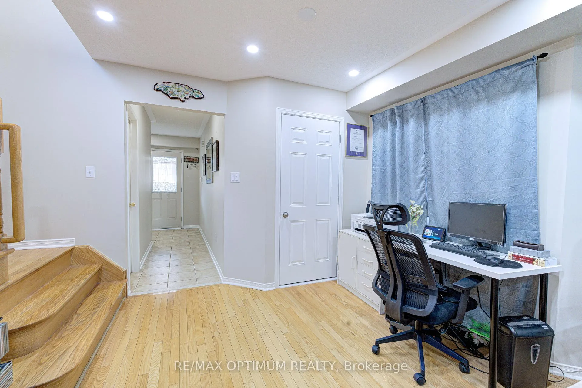 Photo 12 of 105 Spicebush Terrace, Brampton, Credit Valley — HOMEH