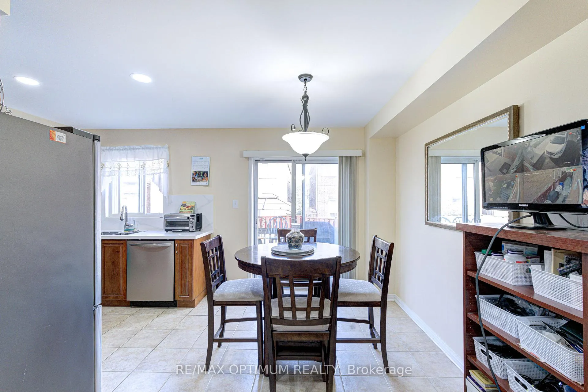 Photo 16 of 105 Spicebush Terrace, Brampton, Credit Valley — HOMEH