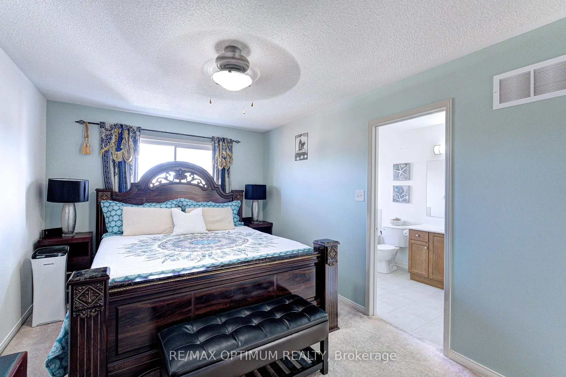 Photo 20 of 105 Spicebush Terrace, Brampton, Credit Valley — HOMEH