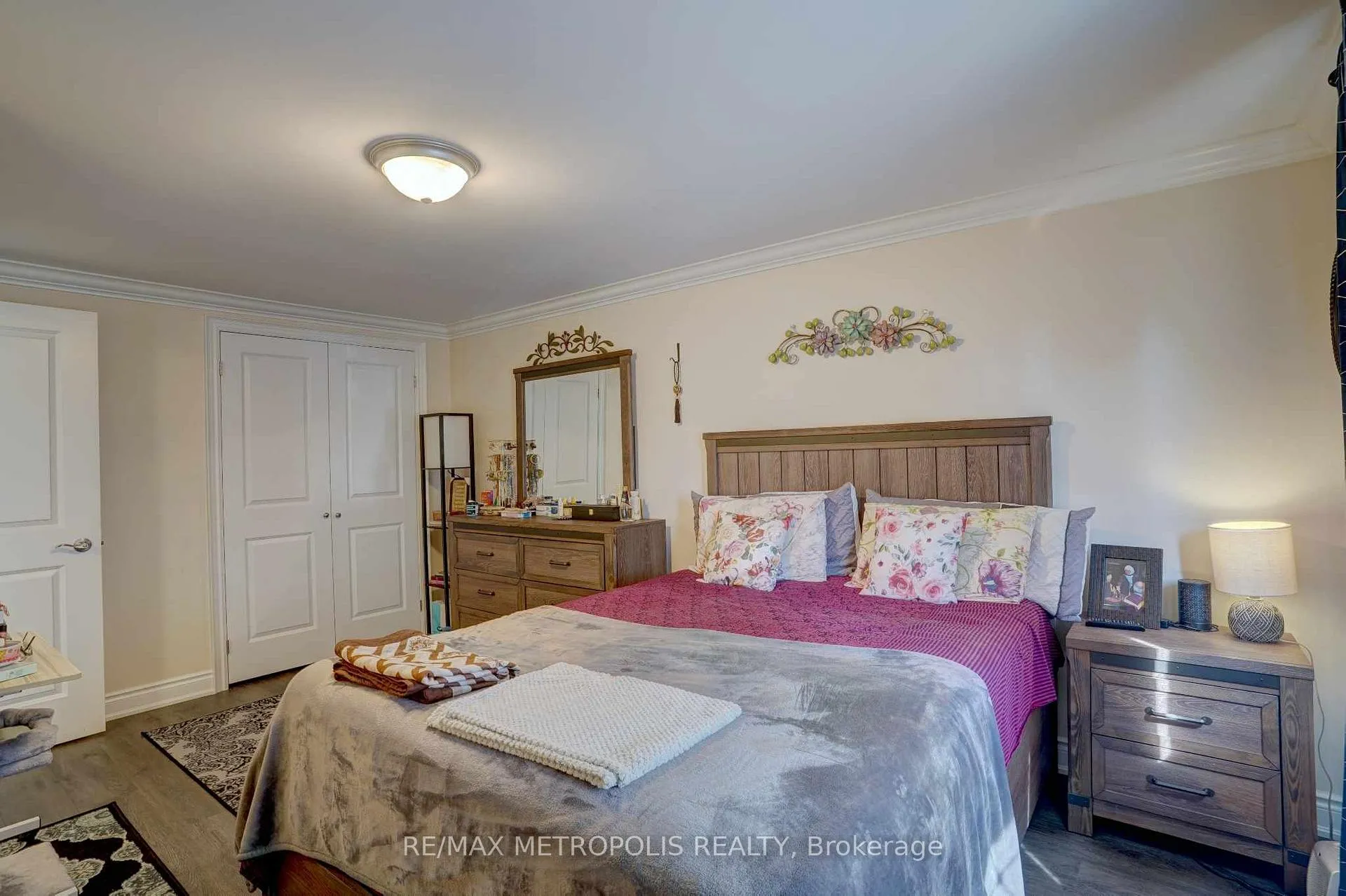 Photo 14 of 660 Berwick Crescent, Oshawa, McLaughlin — HOMEH