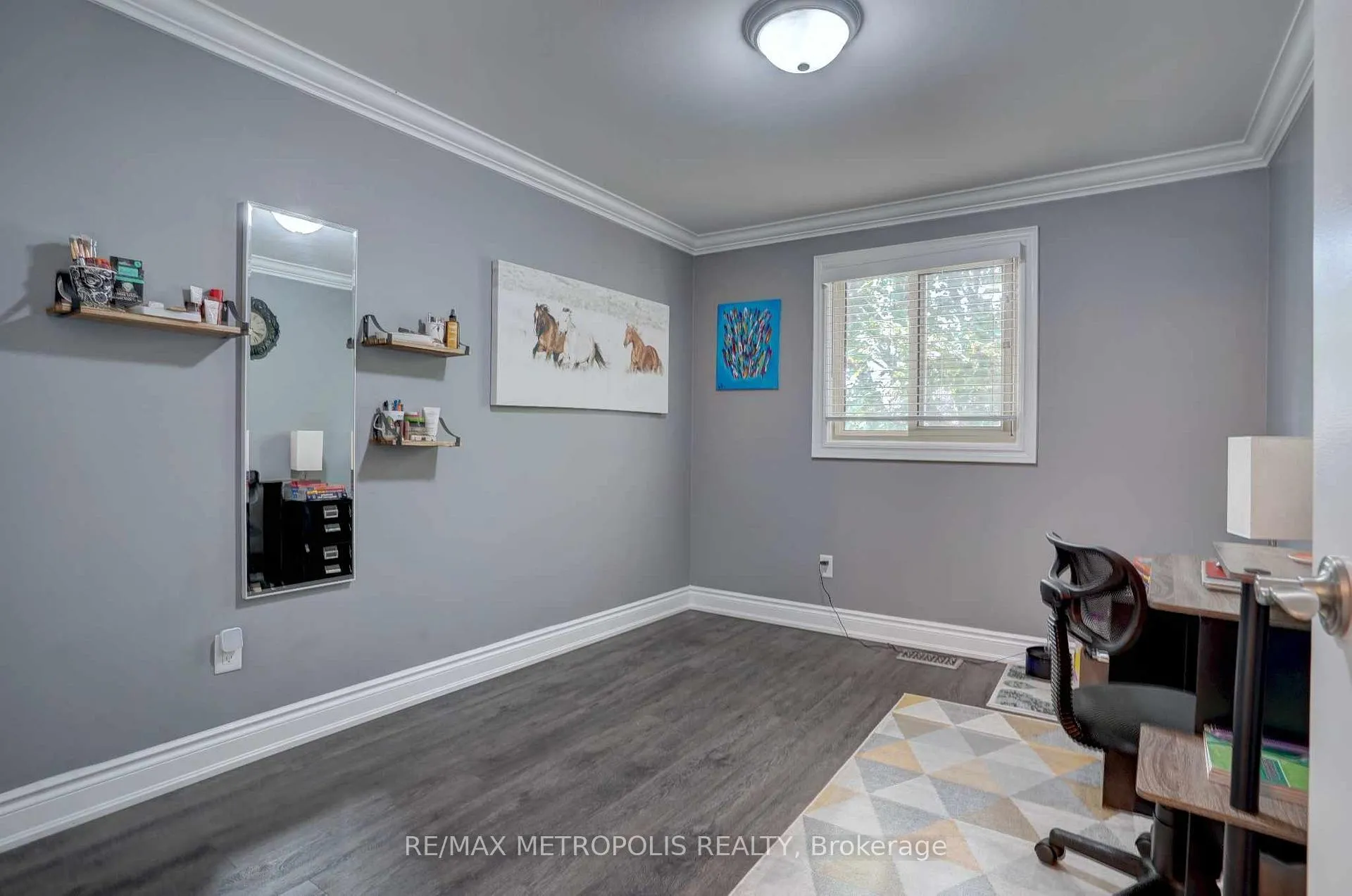 Photo 20 of 660 Berwick Crescent, Oshawa, McLaughlin — HOMEH