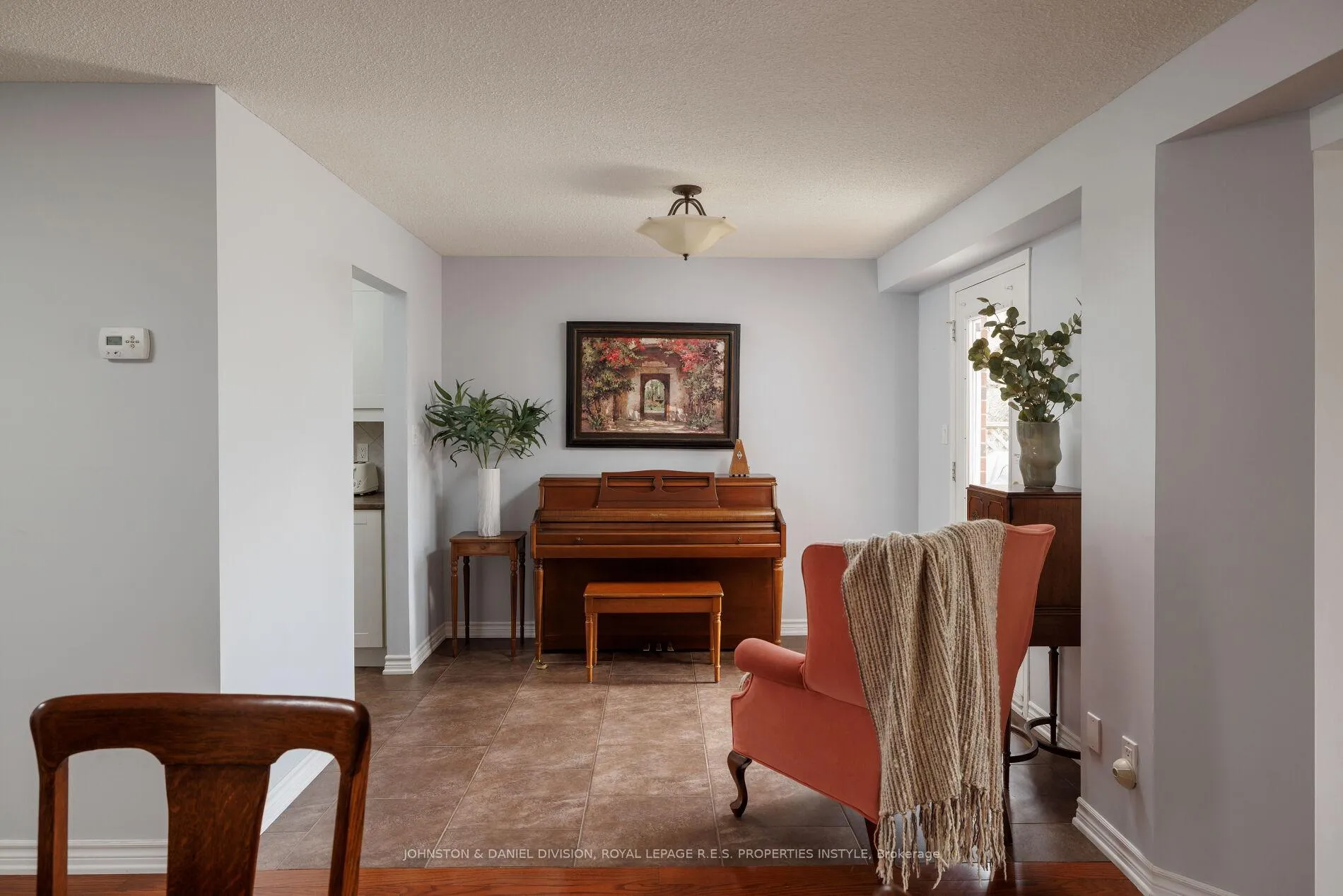 Photo 9 of 130 Frank Rivers Drive, Scarborough, Steeles — HOMEH
