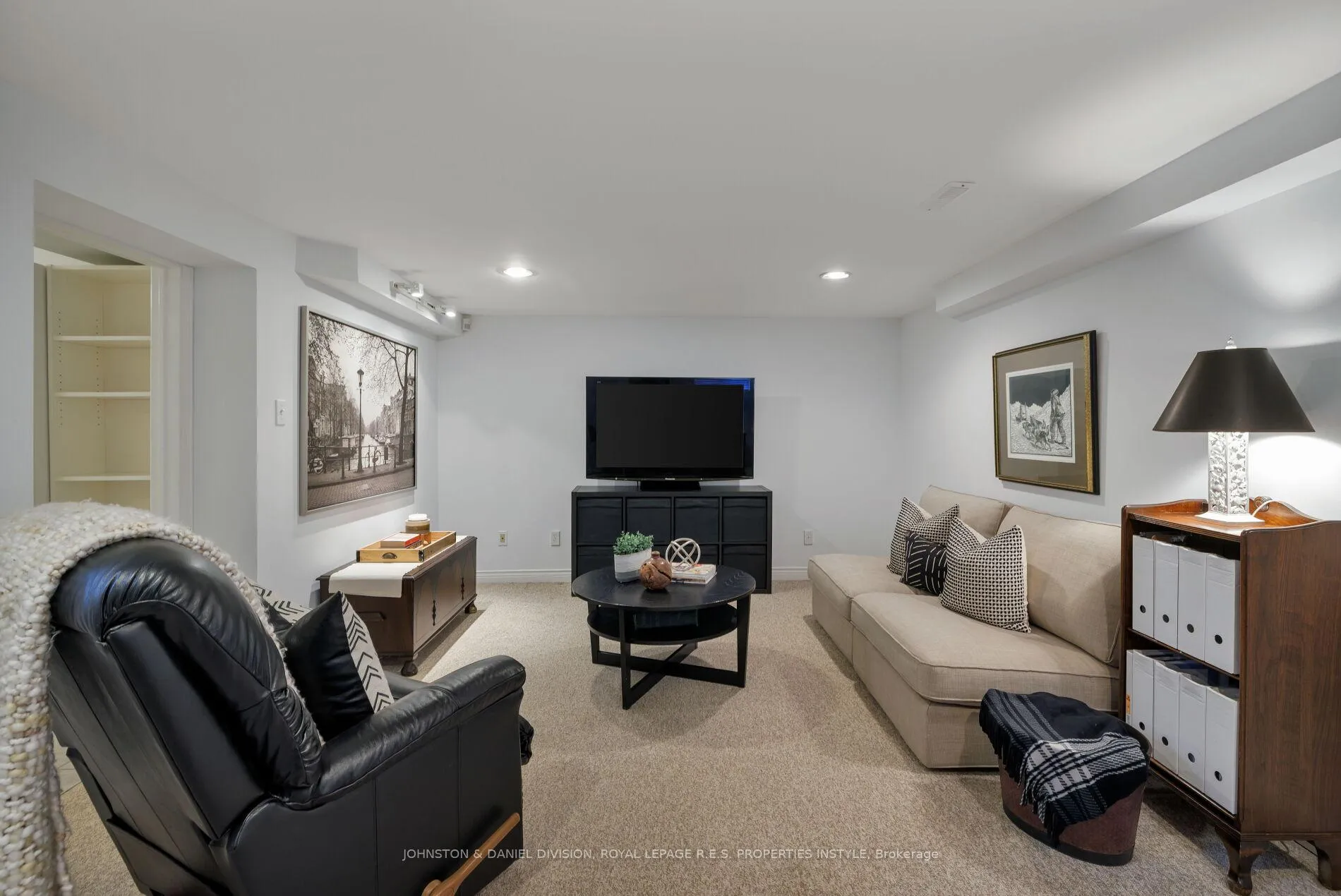 Photo 43 of 130 Frank Rivers Drive, Scarborough, Steeles — HOMEH
