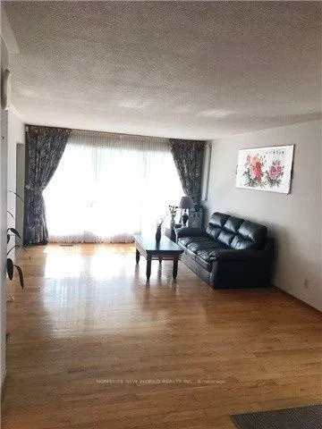 Photo 2 of Unit Upper Floor, 26 Glendower Circle, Scarborough, L'Amoreaux — HOMEH