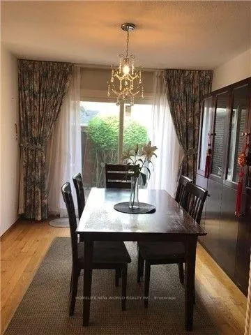 Photo 8 of Unit Upper Floor, 26 Glendower Circle, Scarborough, L'Amoreaux — HOMEH